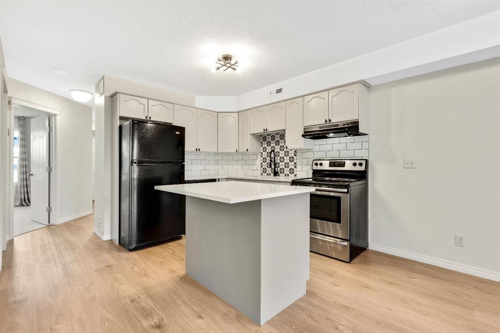 Picture of 321, 103 Strathaven Drive , Strathmore Real Estate Listing