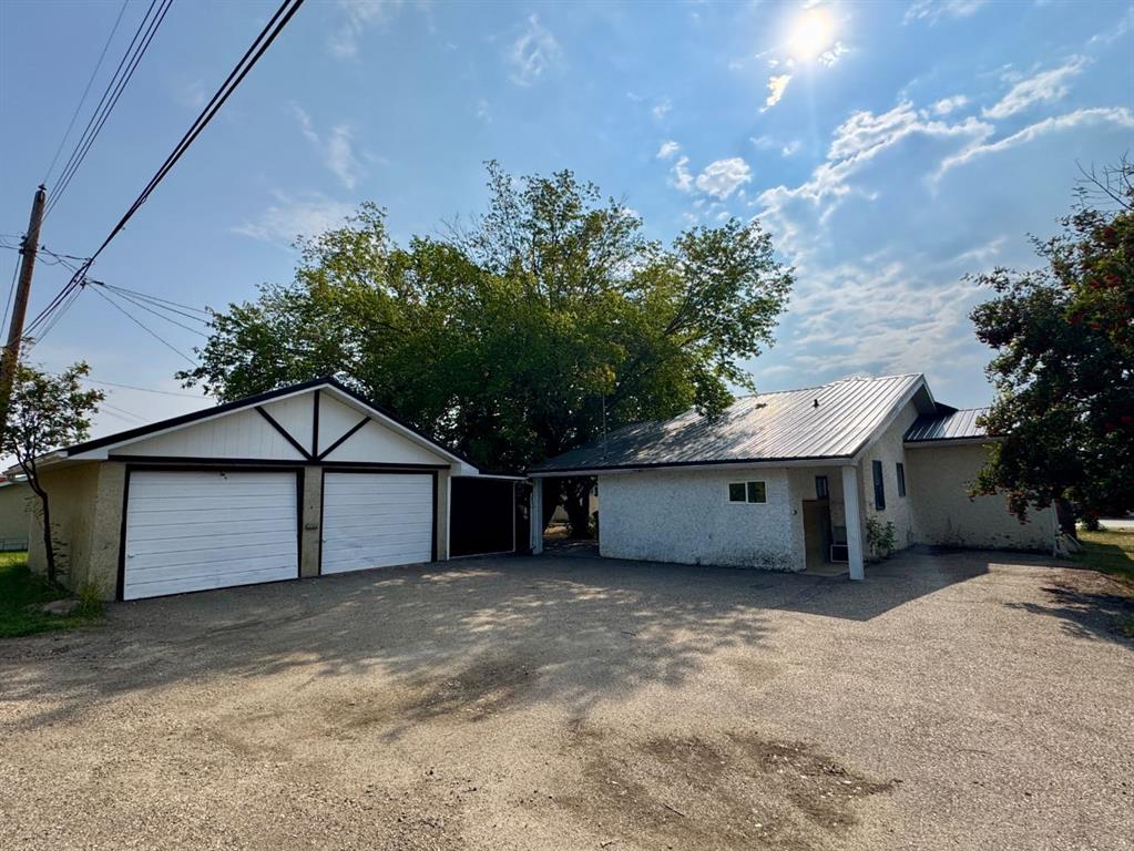 Picture of 11104 102 Avenue , Fairview Real Estate Listing