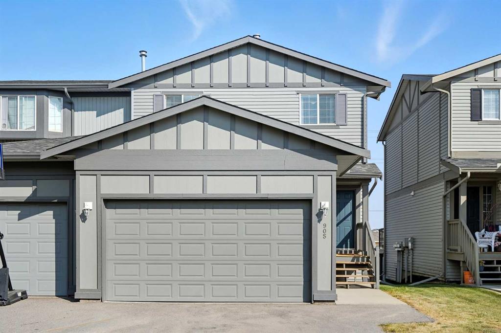 Picture of 905, 720 Willowbrook Road NW, Airdrie Real Estate Listing