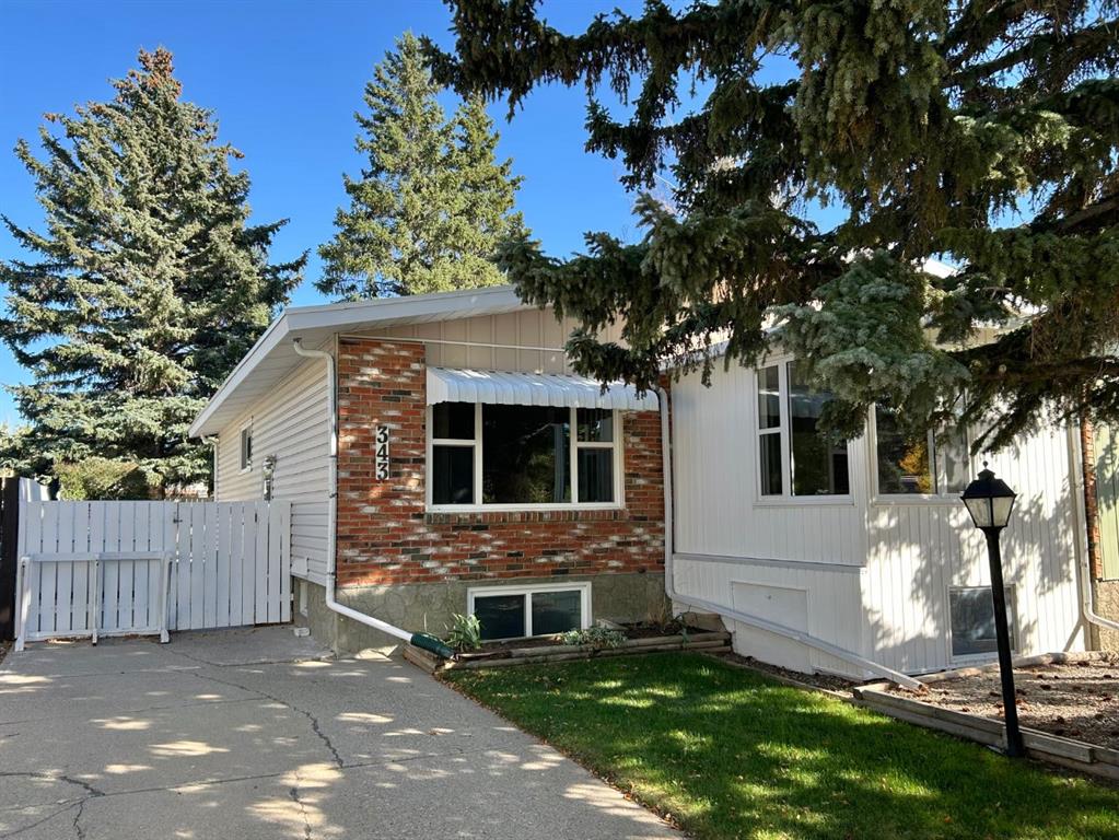 Picture of 343 Laval Boulevard W, Lethbridge Real Estate Listing