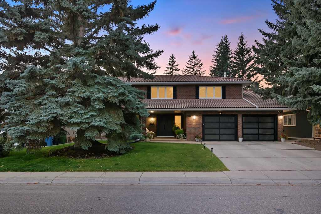 Picture of 116 Bay View Drive SW, Calgary Real Estate Listing