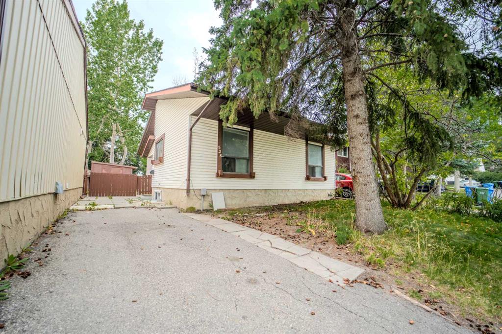 Picture of 528 Whitehill Place NE, Calgary Real Estate Listing