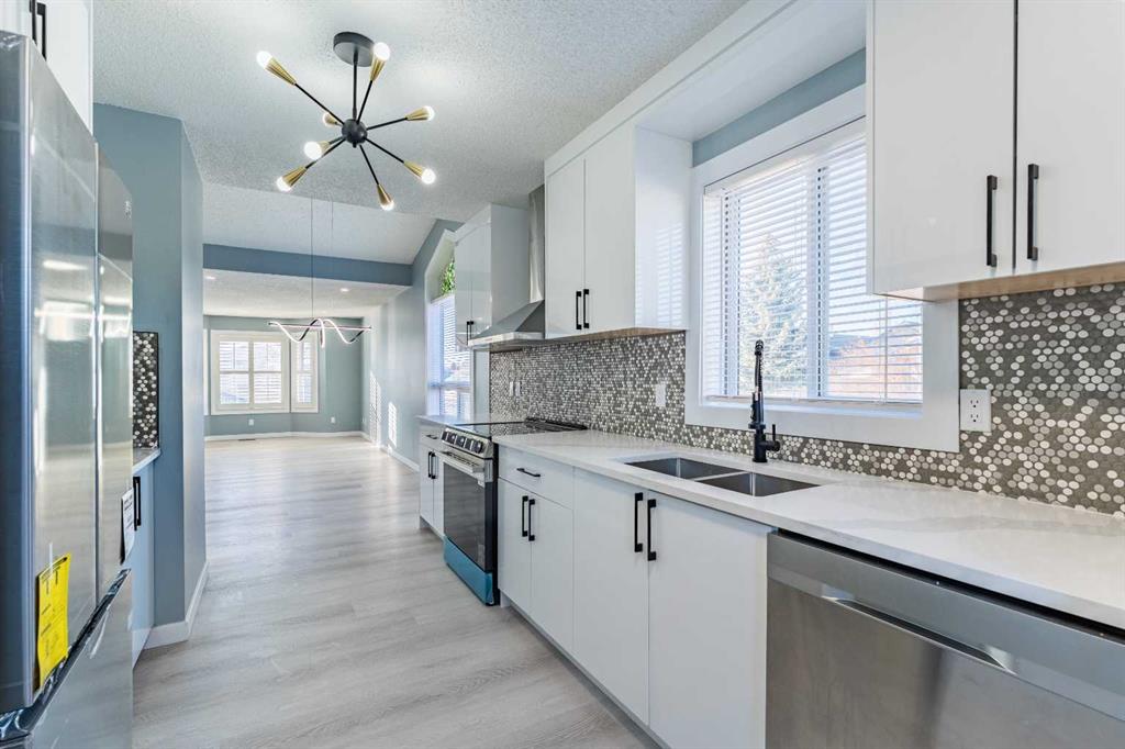 Picture of 134 Erin Meadow Crescent SE, Calgary Real Estate Listing