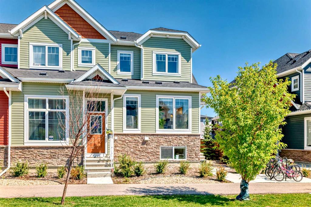 Picture of 154 Chinook Gate Boulevard , Airdrie Real Estate Listing