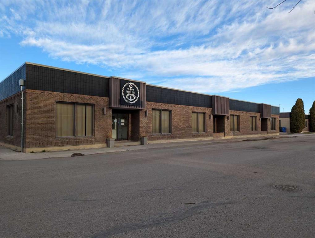 Picture of 2008 21 Street , Coaldale Real Estate Listing