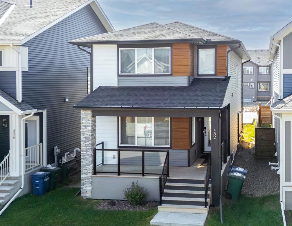 Picture of 452 Creekrun Crescent SW, Airdrie Real Estate Listing
