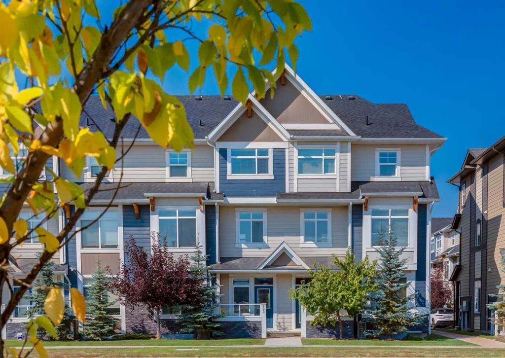 Picture of 833 85 Street SW, Calgary Real Estate Listing