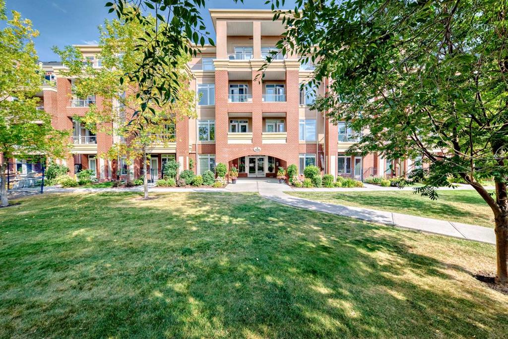Picture of 7204, 14 Hemlock Crescent SW, Calgary Real Estate Listing