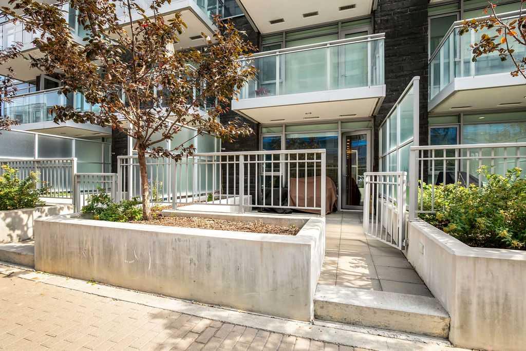 Picture of 103, 108 Waterfront Court SW, Calgary Real Estate Listing