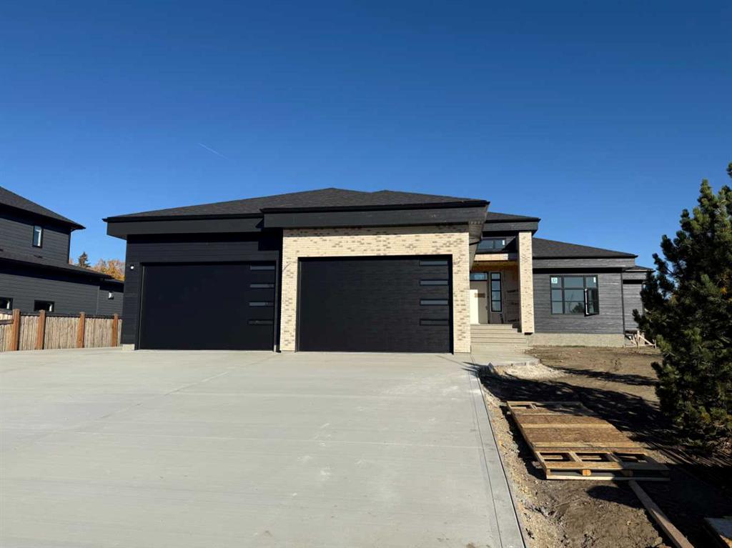 Picture of 7938 Willow Grove Way , Rural Grande Prairie No. 1, County of Real Estate Listing