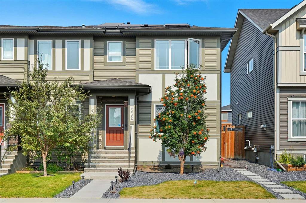 Picture of 532 Midtown Street SW, Airdrie Real Estate Listing
