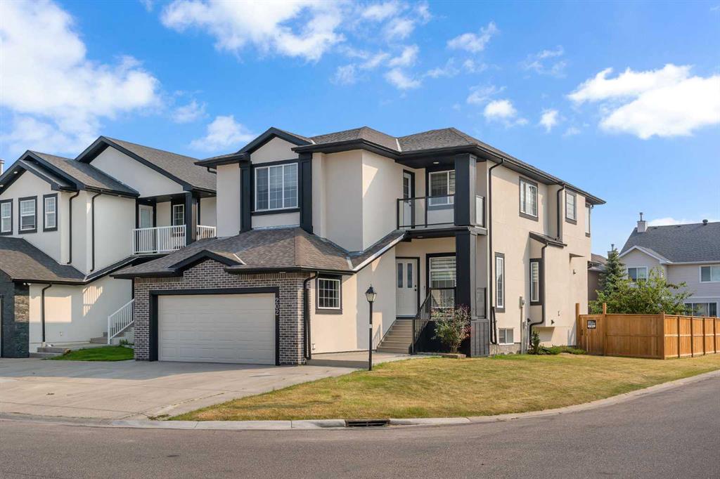 Picture of 202 Coral Reef Manor NE, Calgary Real Estate Listing
