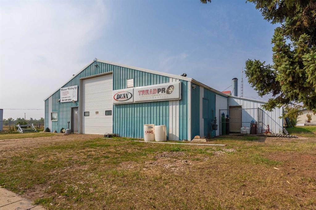 Picture of 5002 50 Street , Strome Real Estate Listing