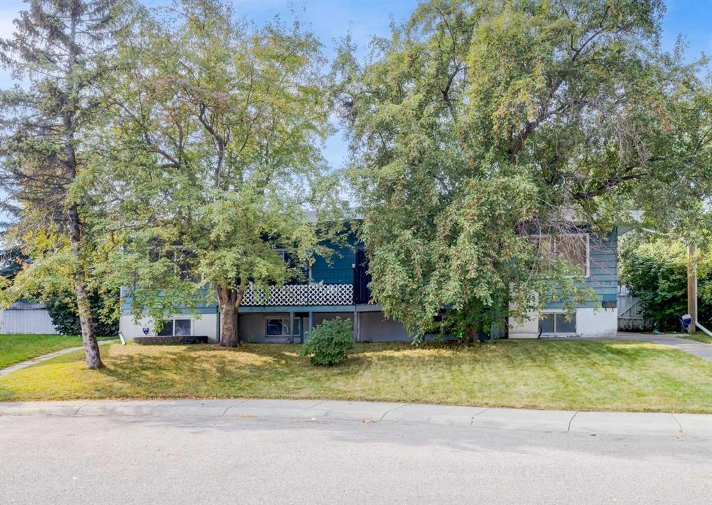Picture of 70 Allandale Close SE, Calgary Real Estate Listing