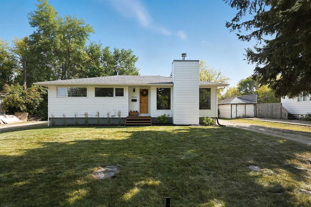Picture of 3527 43 Avenue , Red Deer Real Estate Listing
