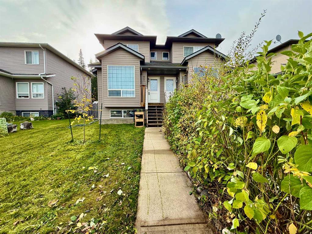 Picture of 352 Boutin Avenue , Hinton Real Estate Listing