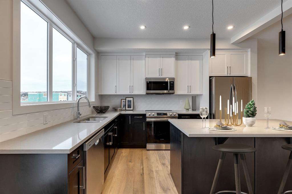 Picture of 45 Sora Gate SE, Calgary Real Estate Listing