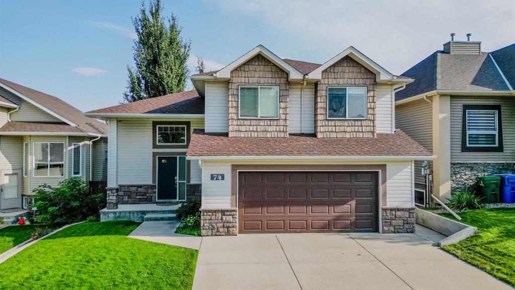 Picture of 74 Rivermont Crescent W, Lethbridge Real Estate Listing