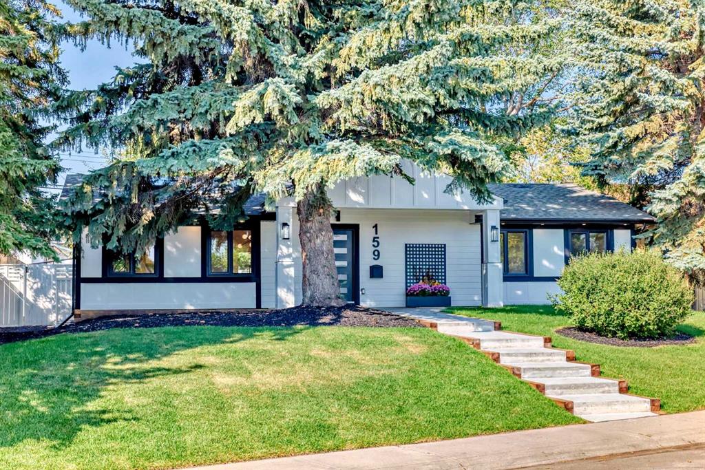 Picture of 159 Lake Wapta Rise SE, Calgary Real Estate Listing