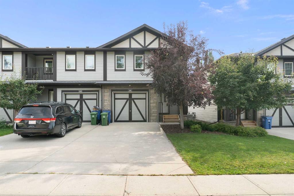 Picture of 341 Sibbald Street , Cochrane Real Estate Listing