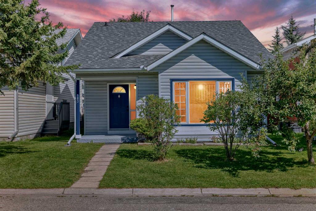 Picture of 183 Applefield Close SE, Calgary Real Estate Listing