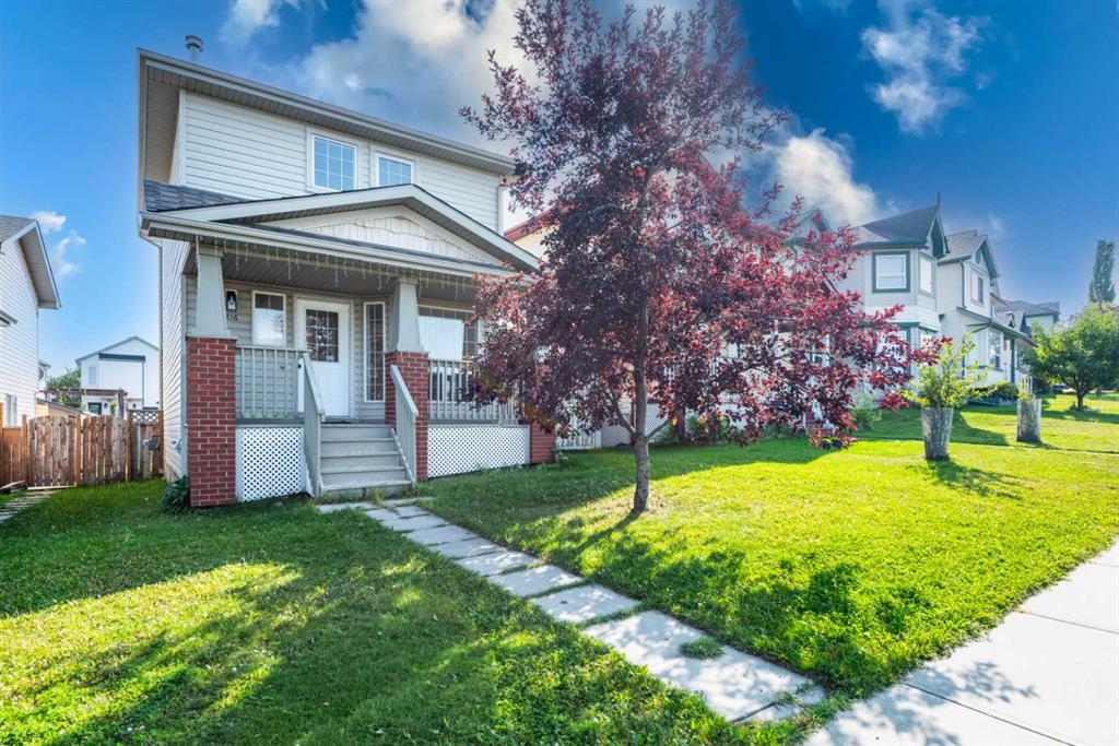 Picture of 216 Hidden Hills Road NW, Calgary Real Estate Listing