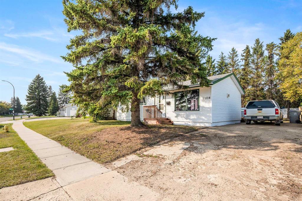 Picture of 5108 31 Street , Lloydminster Real Estate Listing