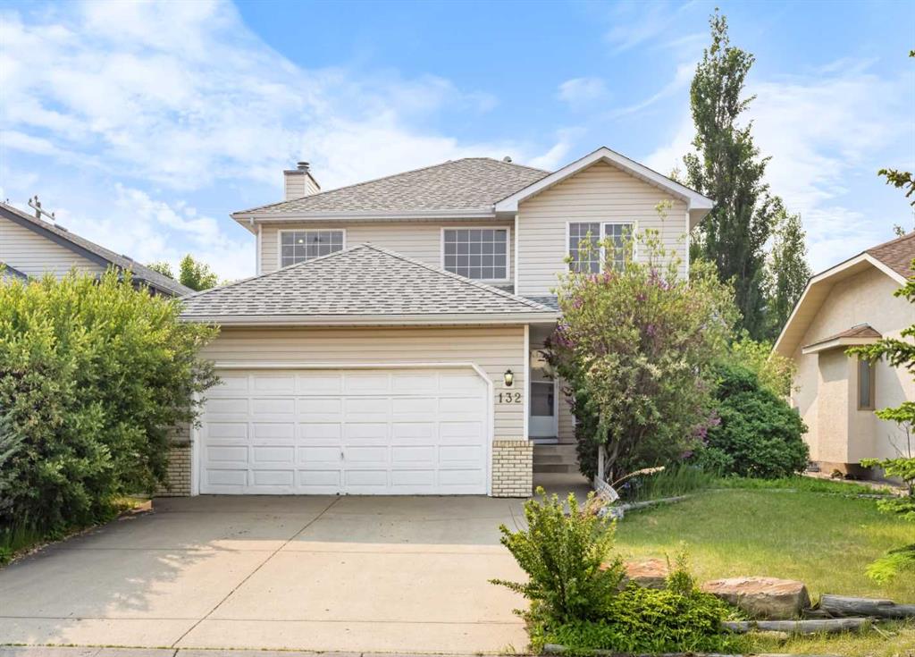 Picture of 132 Hawkland Circle NW, Calgary Real Estate Listing