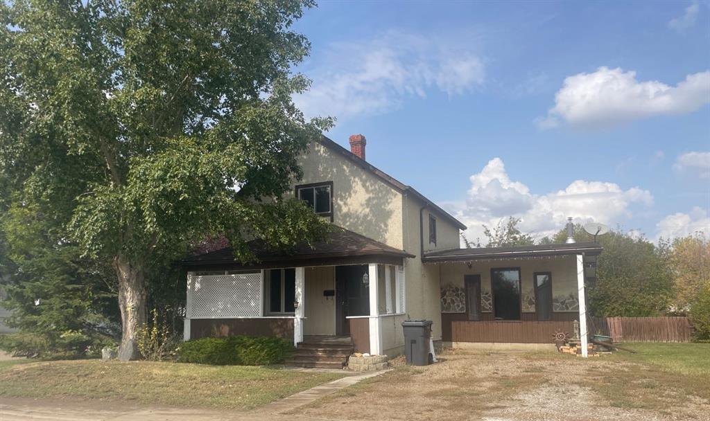 Picture of 702 3 Avenue , Bassano Real Estate Listing