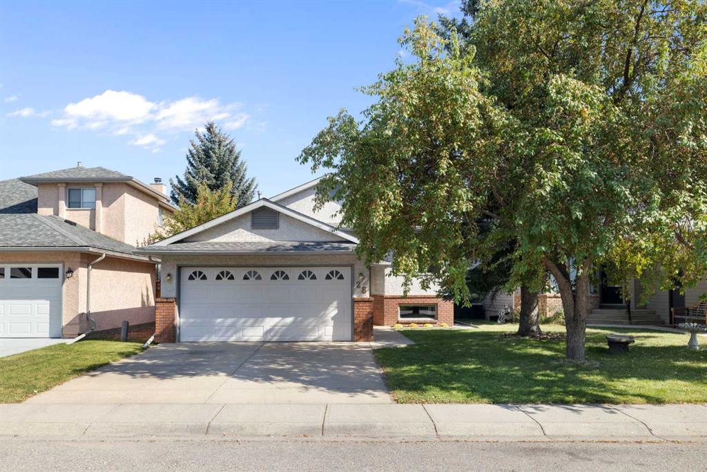 Picture of 28 Millrise Close SW, Calgary Real Estate Listing