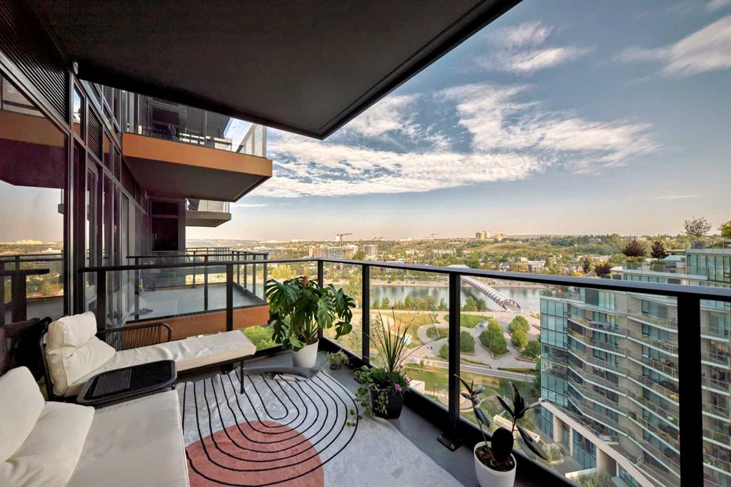 Picture of 1313, 730 2 Avenue SW, Calgary Real Estate Listing