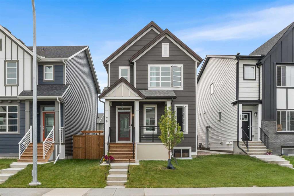 Picture of 261 Walcrest Way SE, Calgary Real Estate Listing
