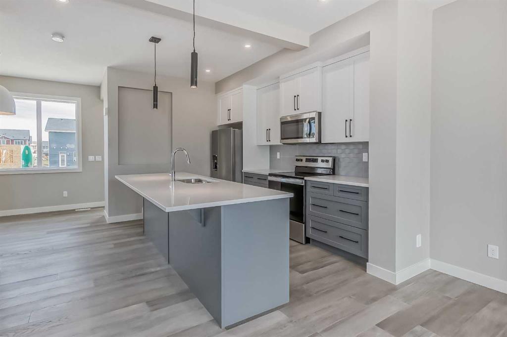 Picture of 291 Waterford Heights , Chestermere Real Estate Listing