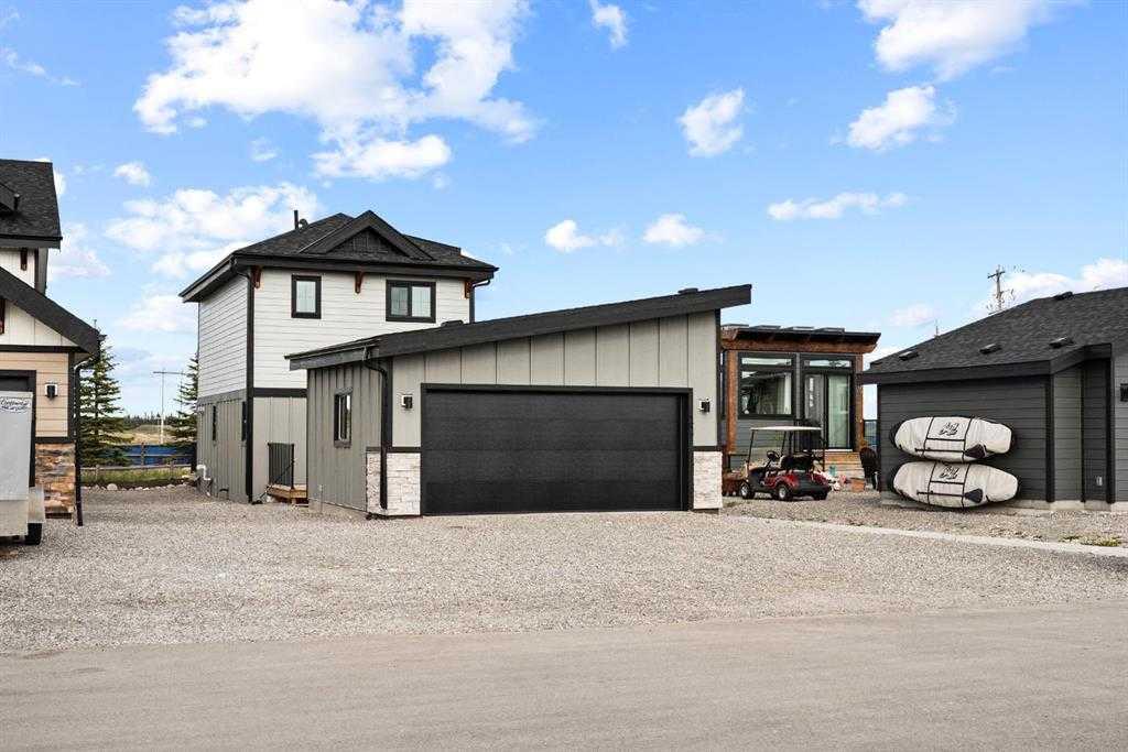 Picture of 22 Cottageclub Lane , Rural Rocky View County Real Estate Listing