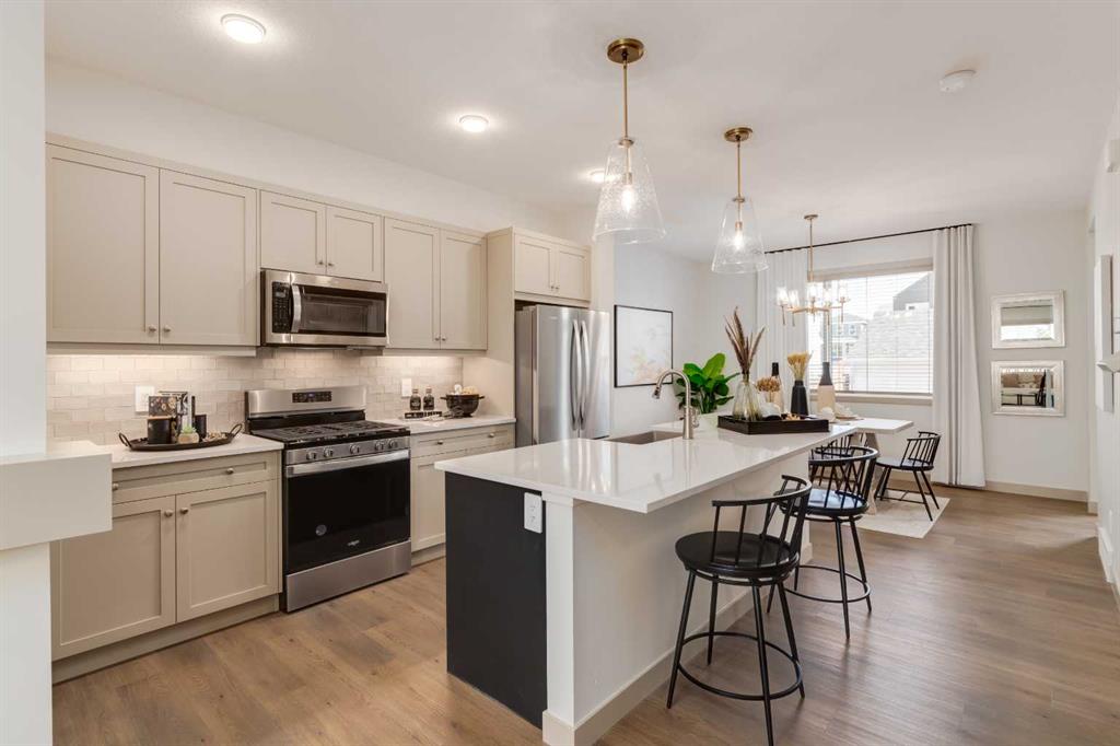 Picture of 519 Lawthorn Way SE, Airdrie Real Estate Listing