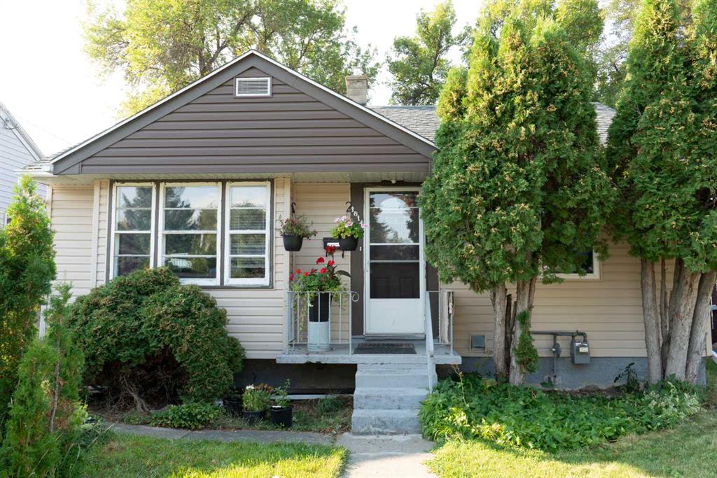 Picture of 1614 5a Avenue N, Lethbridge Real Estate Listing