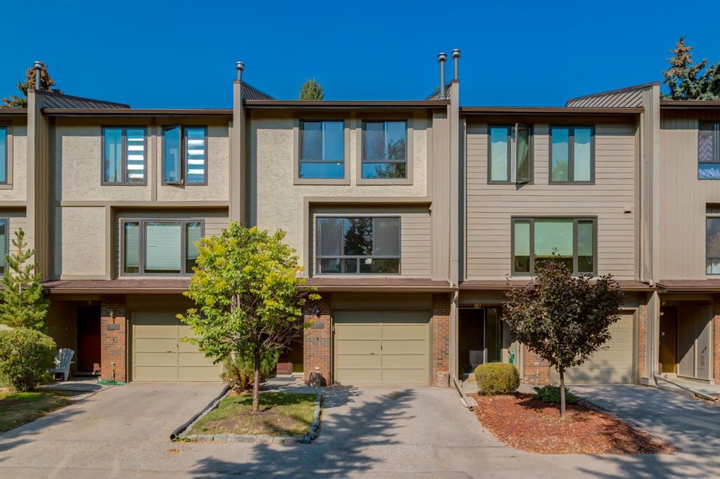 Picture of 20 Point Mckay Court NW, Calgary Real Estate Listing