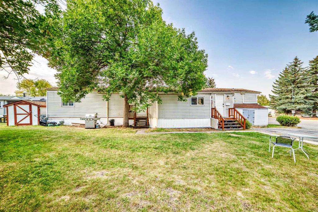 Picture of 17 Burroughs Place NE, Calgary Real Estate Listing