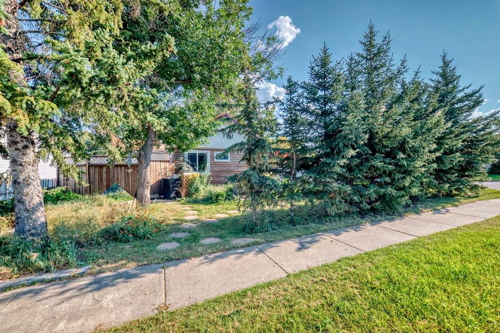 Picture of 2319 23 Street , Nanton Real Estate Listing
