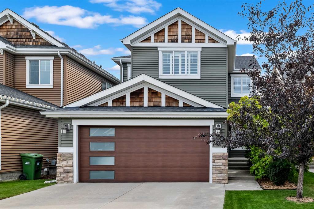 Picture of 13 Royal Birch Park NW, Calgary Real Estate Listing