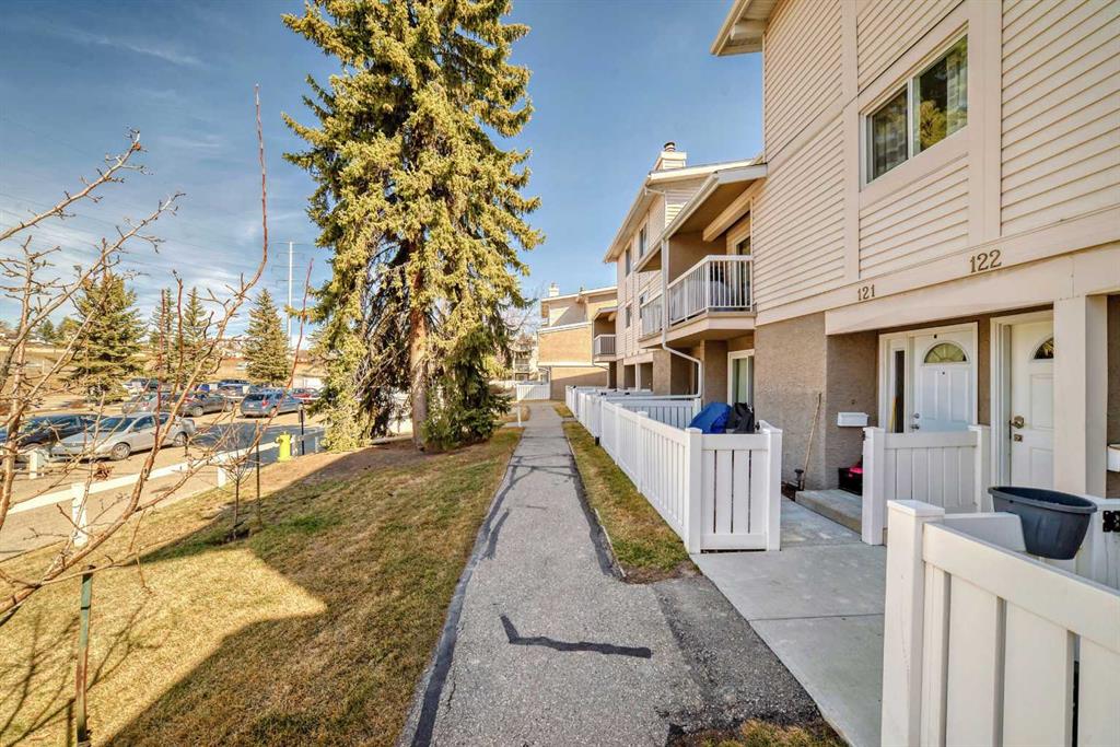 Picture of 122, 3015 51 Street SW, Calgary Real Estate Listing