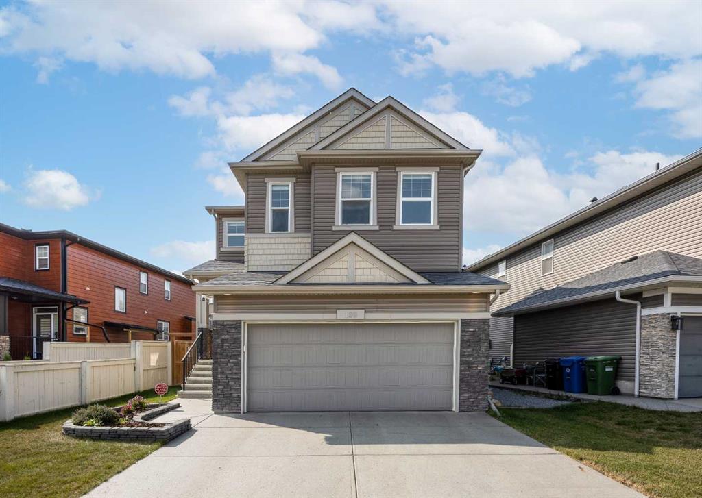 Picture of 199 Evansglen Circle NW, Calgary Real Estate Listing