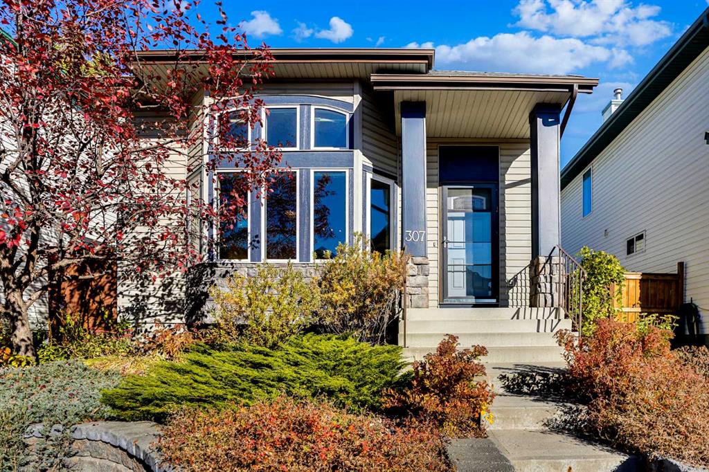 Picture of 307 Arbour Grove Close NW, Calgary Real Estate Listing