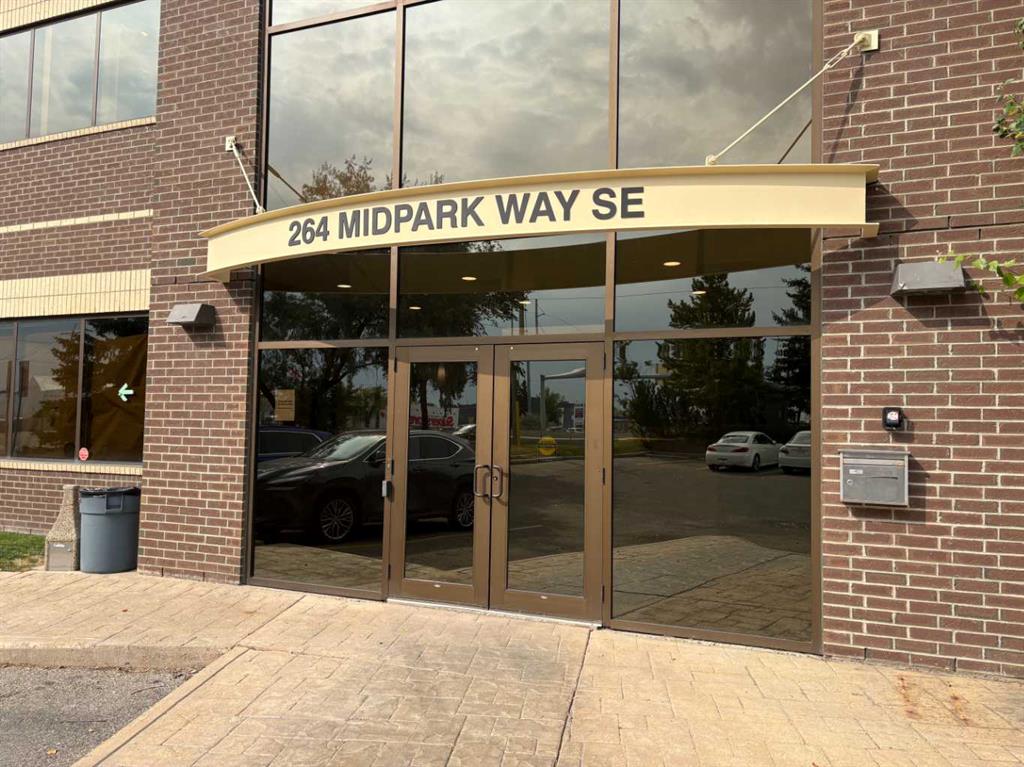 Picture of 203, 264 Midpark Way SE, Calgary Real Estate Listing