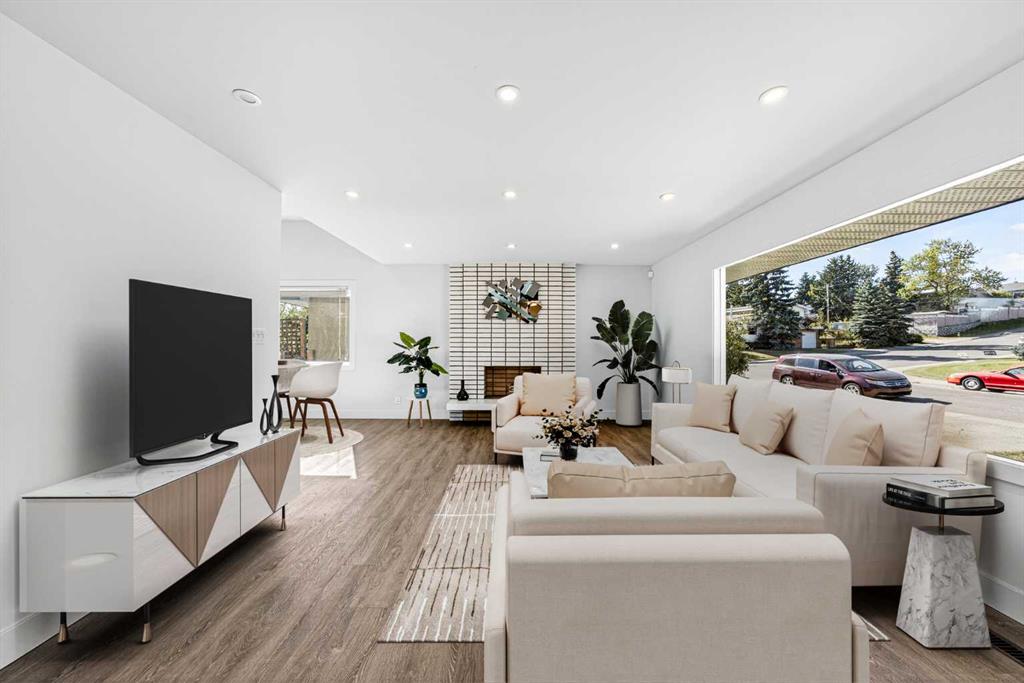 Picture of 4828 Nelson Road NW, Calgary Real Estate Listing