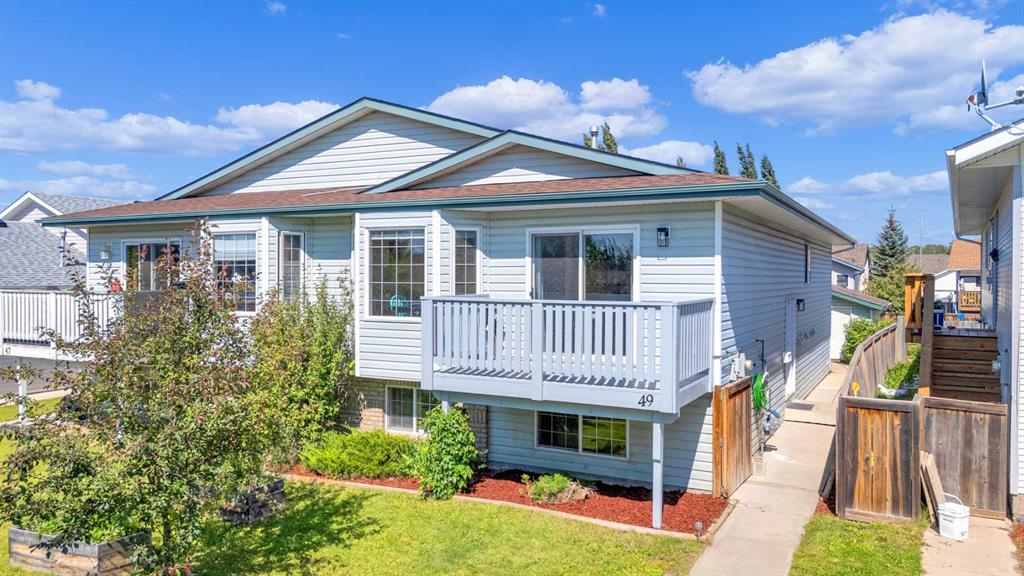 Picture of 49 Old Boomer Road , Sylvan Lake Real Estate Listing