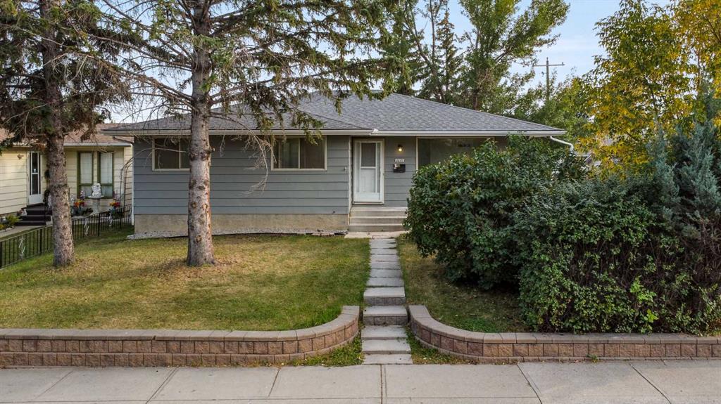 Picture of 3217 Doverthorn Road SE, Calgary Real Estate Listing