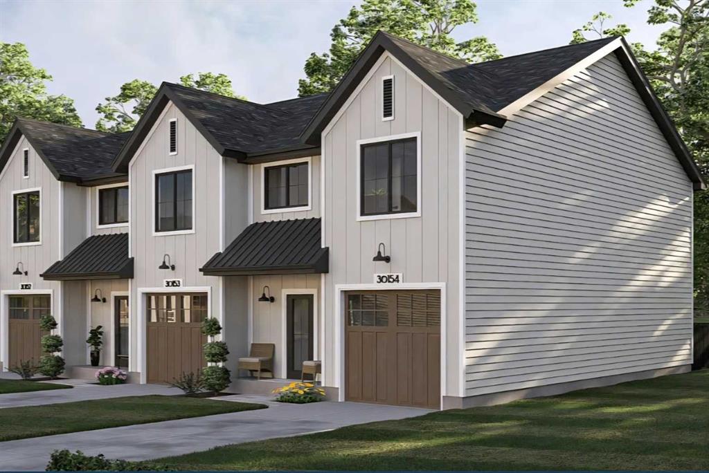 Picture of 200 11 Street NE, Sundre Real Estate Listing