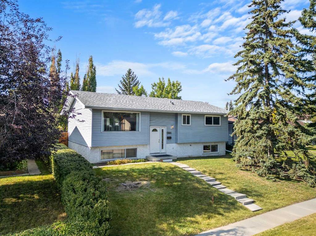 Picture of 1364 Lake Michigan Crescent SE, Calgary Real Estate Listing