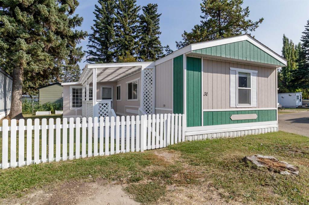 Picture of 31, 4851 46 Street , Sylvan Lake Real Estate Listing